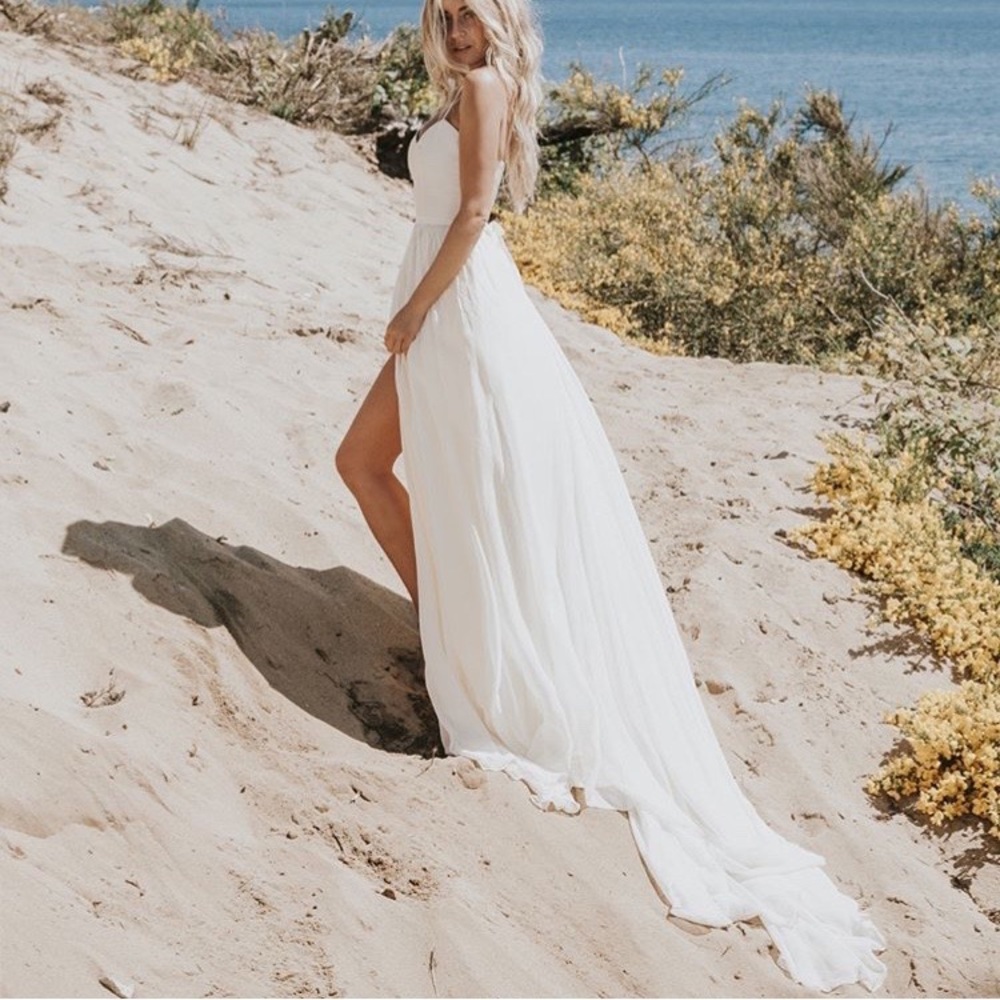 Leanne Marshall McKenna Wedding Dress - Picture 5 of 13